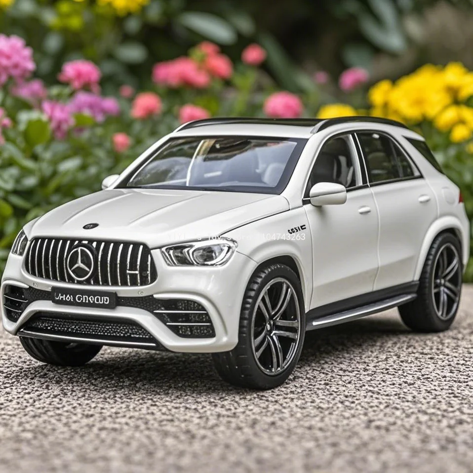

1:32 Mercedes Benz GLE 63S Alloy Sports Car Model Diecast Metal Toy Vehicles Car Model Simulation Sound Light Collection gift 30