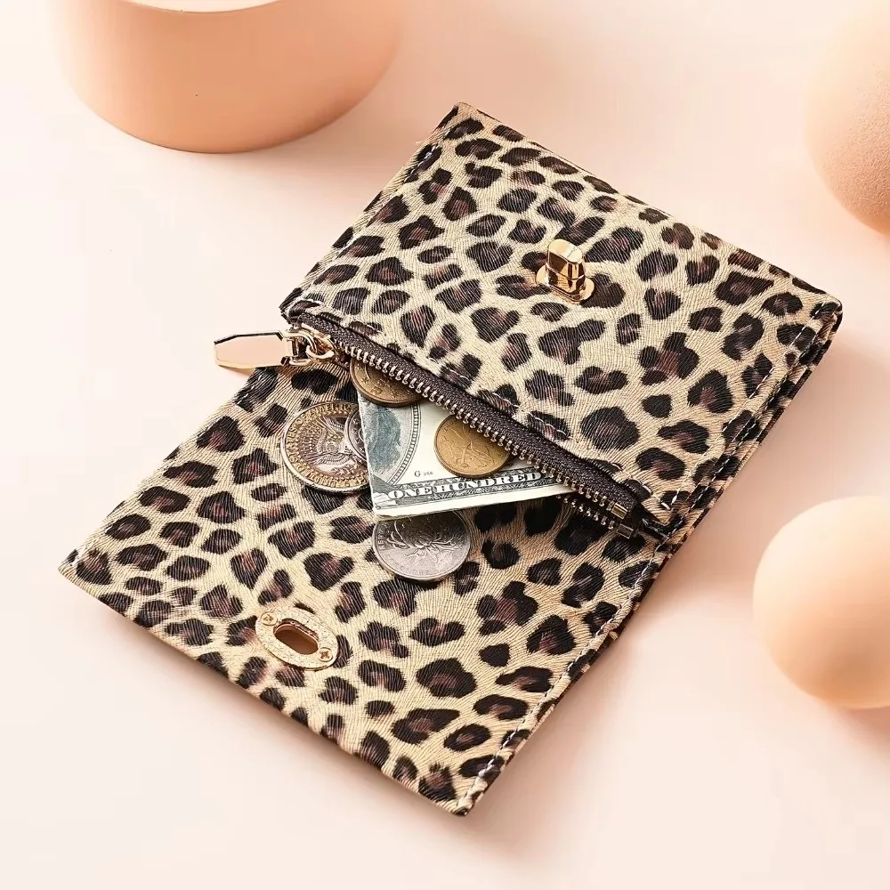Leopard Print Trifold Wallet Multi-Card Slots Portable Size Money Purse Large Capacity Functional Design ID Card Holder