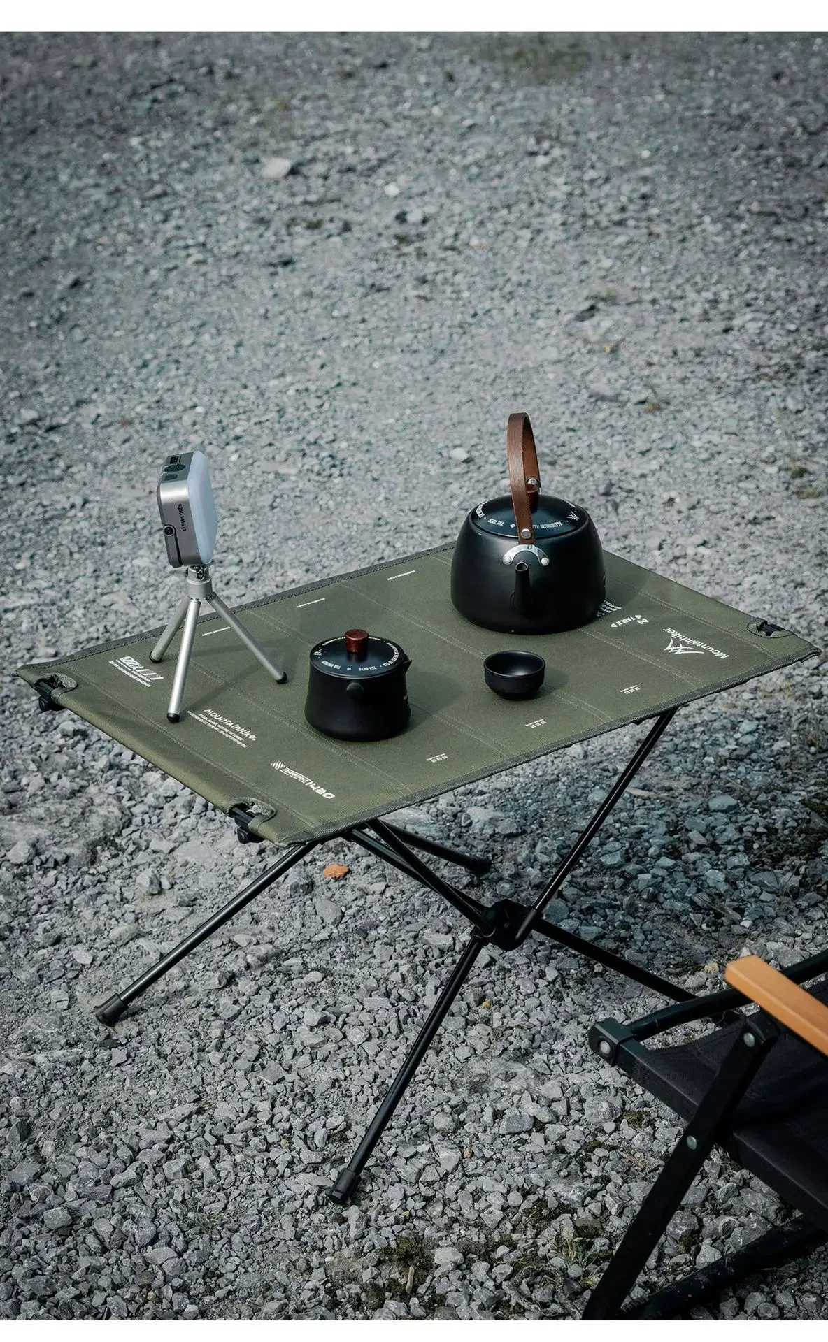 MOUNTAINHIKE Camping-Klapptisch aus Aluminiumlegierung, leichter Tisch aus 900D-Oxford-Stoff, tragbare Touristentische für Picknick im Freien – Detail 13