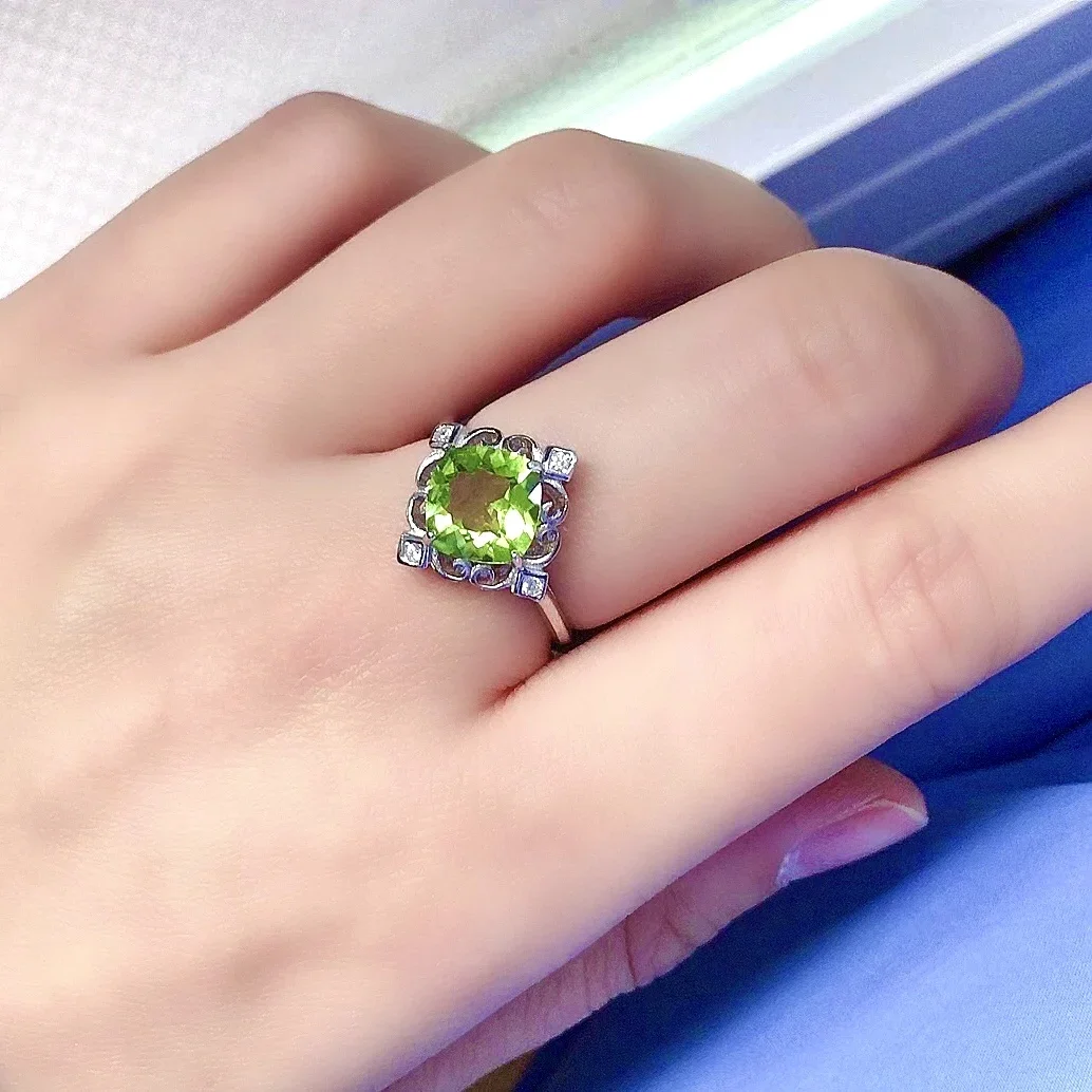 

Fashion Sterling Silver Peridot Ring for Daily Wear 8mm VVS Grade Natural Peridot Ring Solid 925 Silver Peridot Jewelry