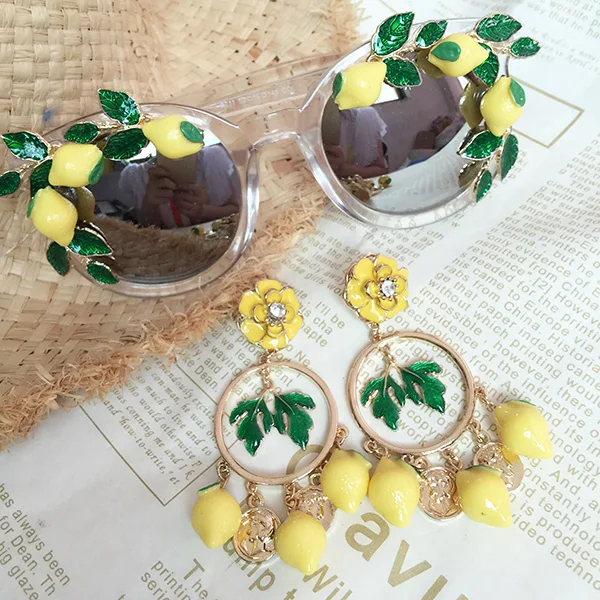 Hot New Fashion Designer Leaf Yellow Lemon Baroque Sunglasses for Women Classic Big Gems Girdle Decoration Female