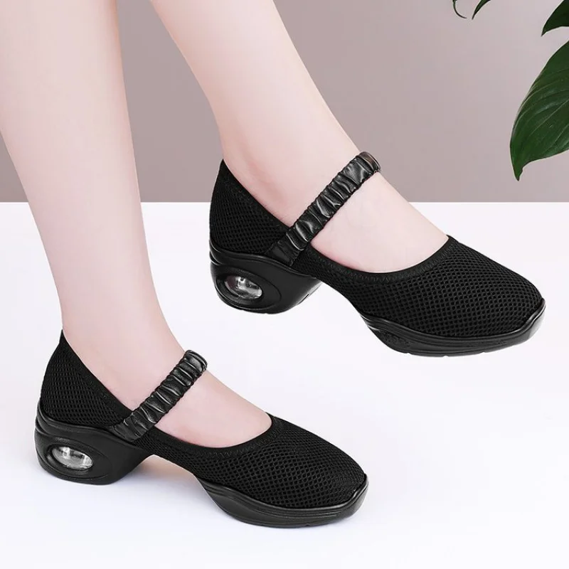 

All-Season New Women's Mesh Breathable Dance Shoes - Soft Sole Low-Heel Mom Shoes, Shock Absorption Casual Gymnastics Shoes