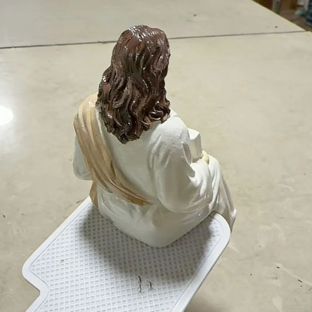 Figura de Jesús Pintada a Mano, Estatuilla Religiosa Única Hecha a Mano, Jesús Cristo en Pose Sentada, Decoración para el Hogar