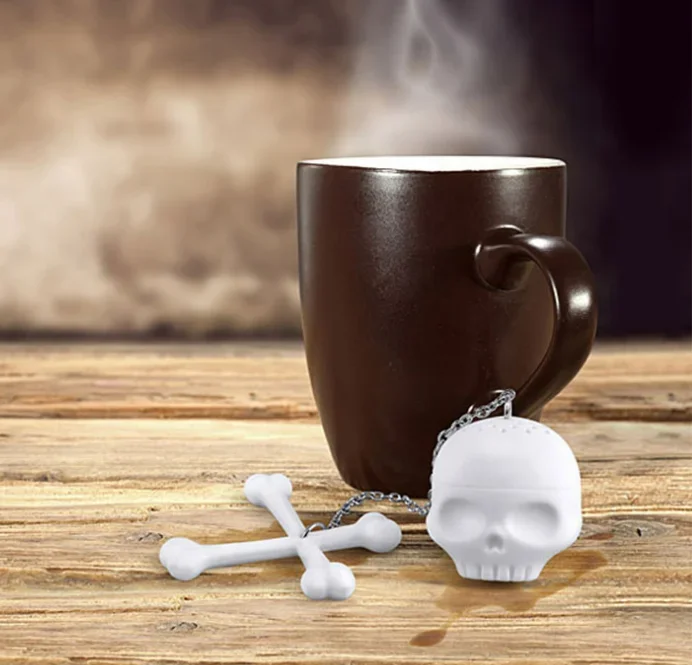 Creative Skull Head Shape Silicone Tea Infuser Tea Strainer Bag Scented Tea Reusable Cartoon Model Tea Brewing Kitchen Tool