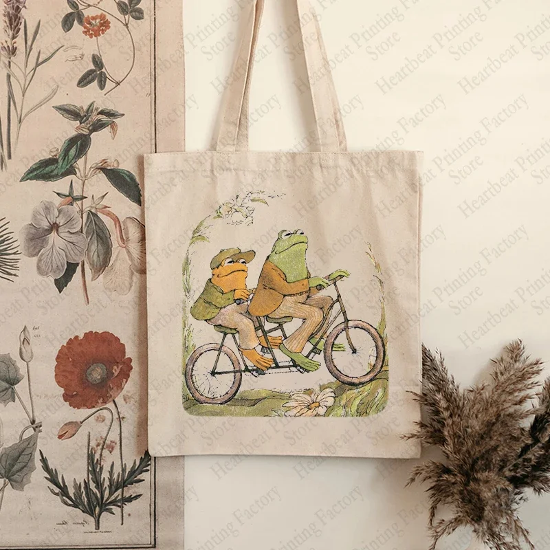 Cartoon Frog Print Canvas Bag Lightweight Shoulder Bag Versatile Shopper Handbag Women Large Capacity Casual Bag