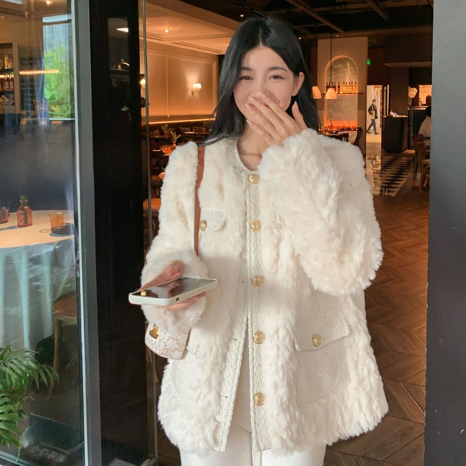 

Женская утепленная свободная куртка из овечьей шерсти, универсальное пальто в стиле маленькой французской моды, на одной пуговице, зимняя верхняя одежда