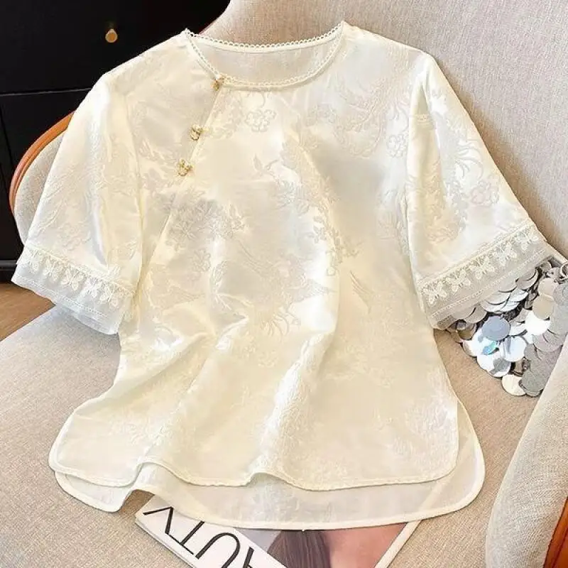 East Women Elelgant All Season Jacket Embroidery Short Sleeve Coat Chinese Style Blouse Round Collar Vintage Button Clothes