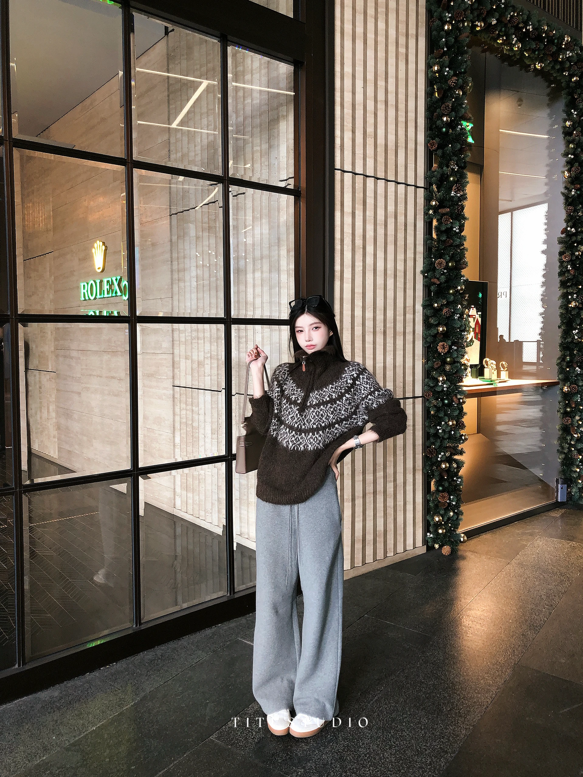 

TITI STUDIO Lightweight Wool Blend Fair Isle Knit f Zipper Collar Sweater Casual Loose Fit Long Sve Thiened Knitted Top