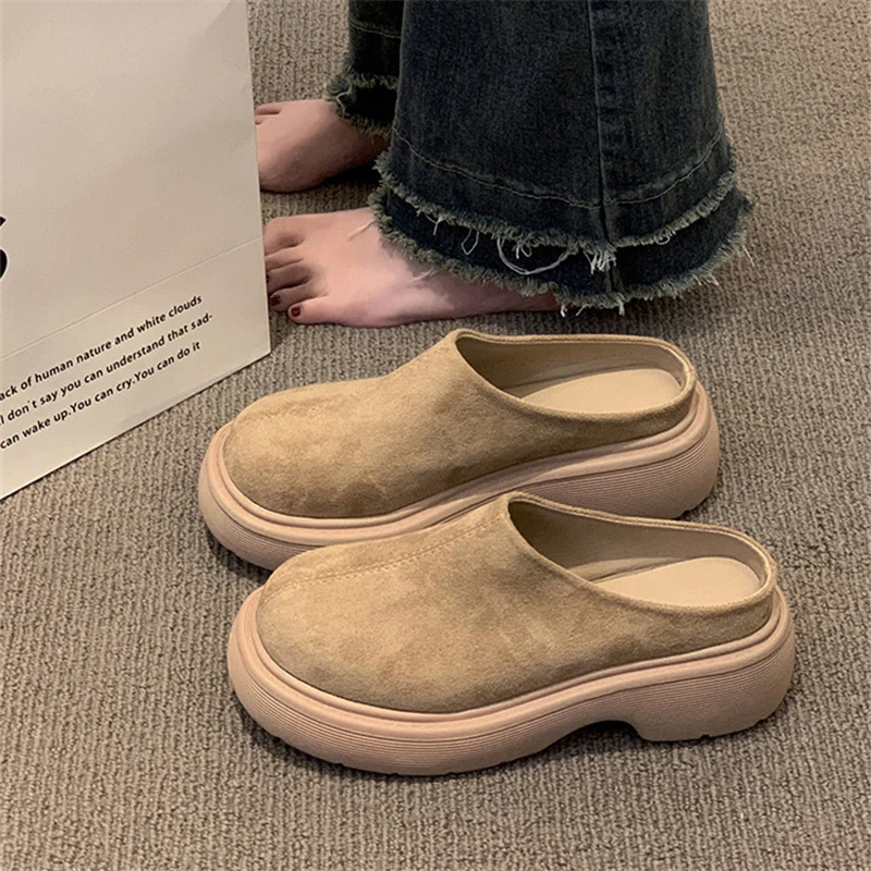 Shoes Woman 2023 Med Slippers Casual Cover Toe Loafers Platform Female Mule Pantofle Luxury Flat Mules New Rubber Slides Rome