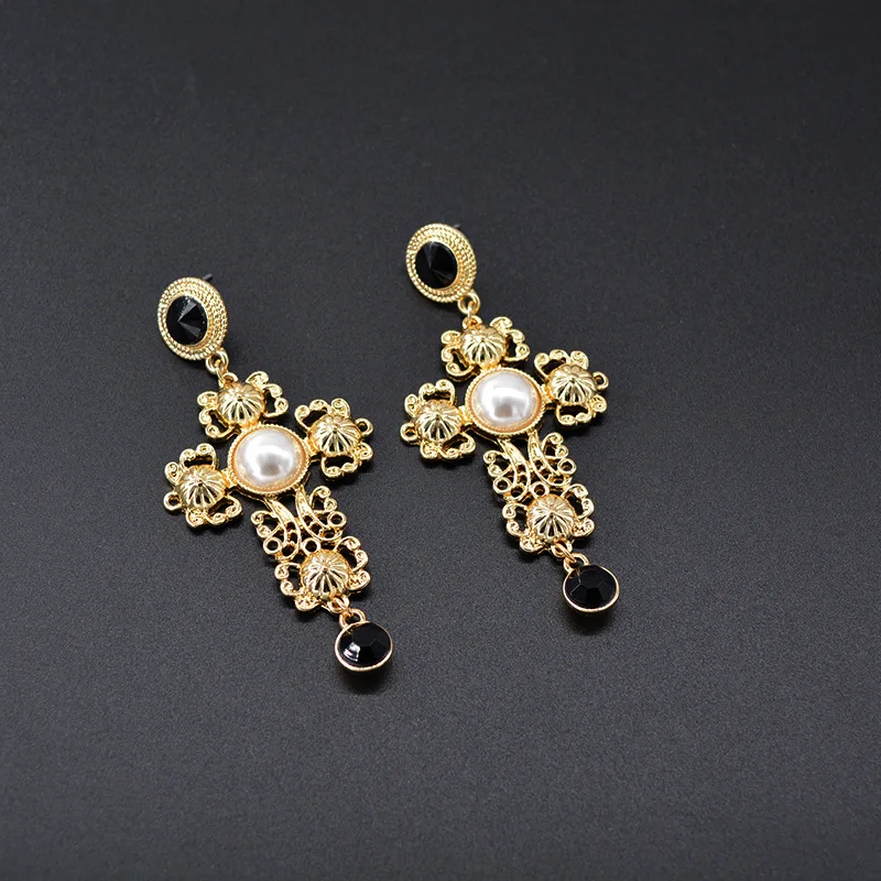 luxurious Golden Baroque Royal Vintage Earrings For Women Cross Pearl Inlaid Pendant Dinner Party New In Fashion Trend Jewelry