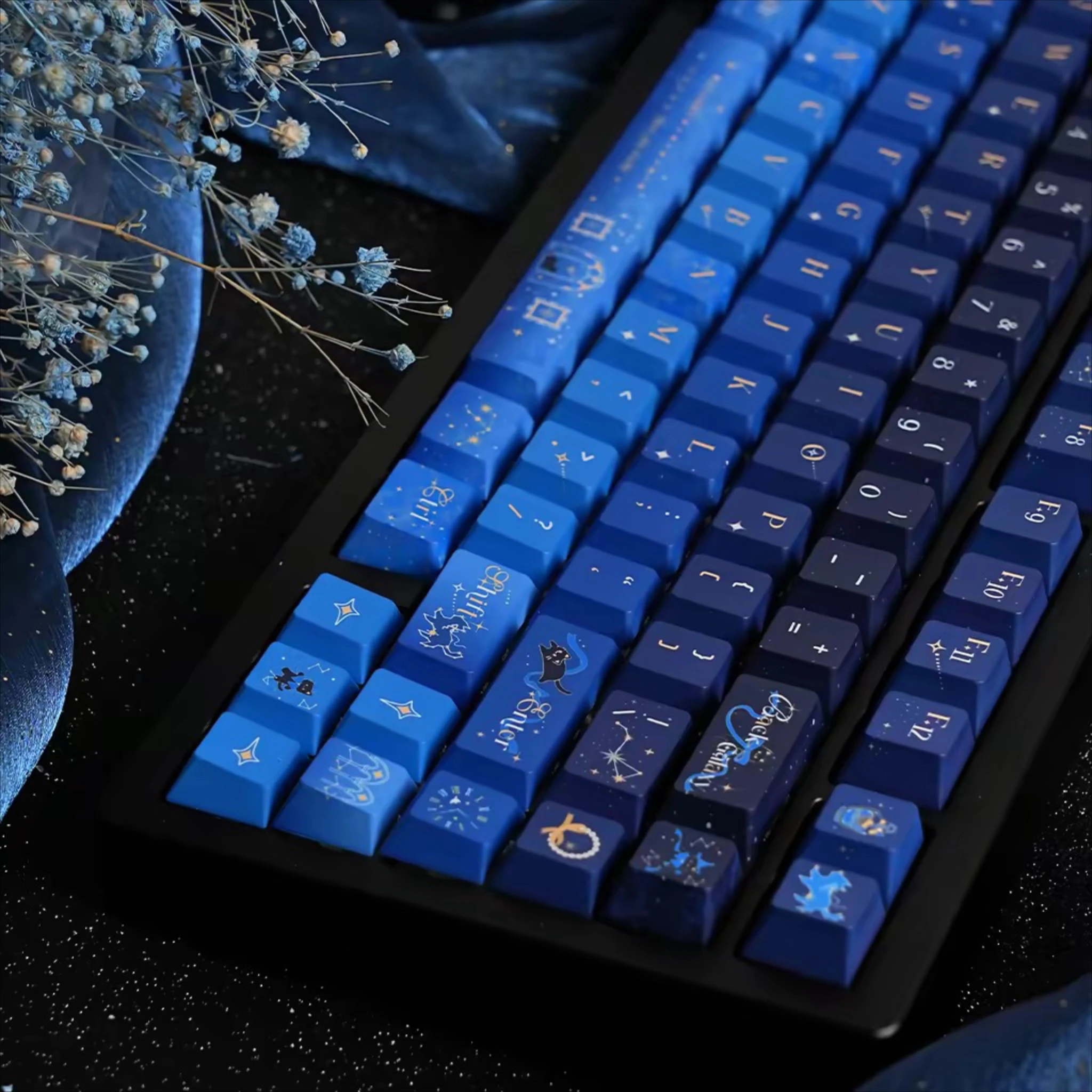 

Freetag Starry Sky Keycaps Star Night Corridor Night Walk Star Tour Dark Blue Gradient Original Keycaps for Mechanical Keyboard