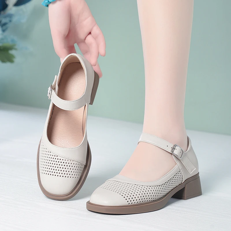 

Женские туфли Мэри Джейн с вырезами, весна 2026, новые, из натуральной кожи, модные, с пряжкой, большие размеры, для мам
