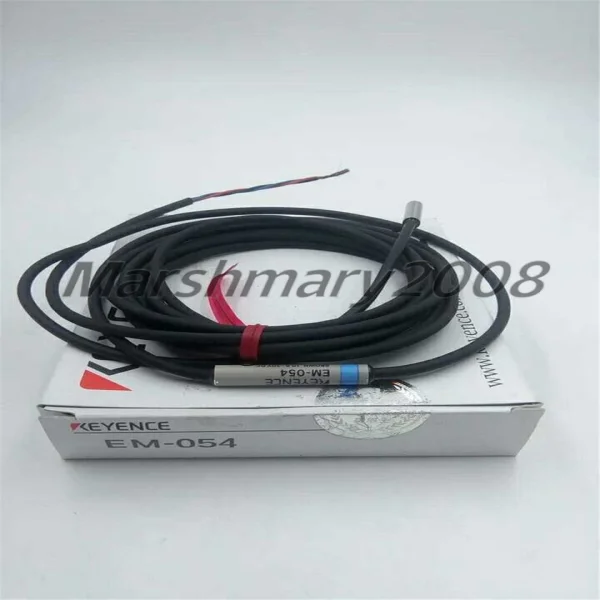 

Бесконтактный переключатель Em-054 Em054 Совершенно новый оригинальный Spot Plc