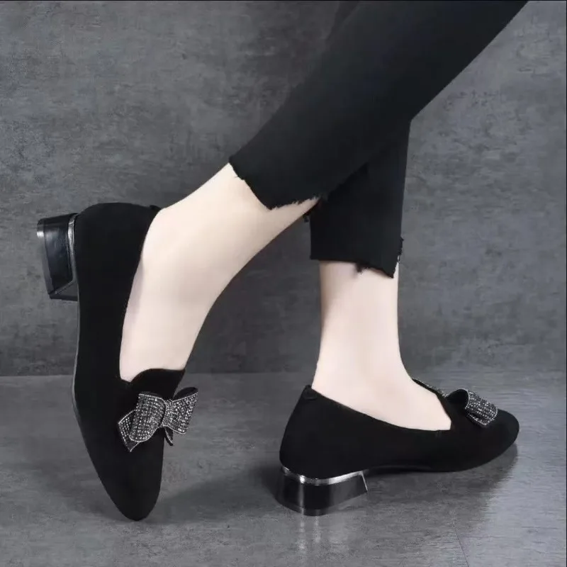 

2025 г., новые модные женские туфли на низком каблуке с бантом, лоферы с круглым носком, женская повседневная обувь