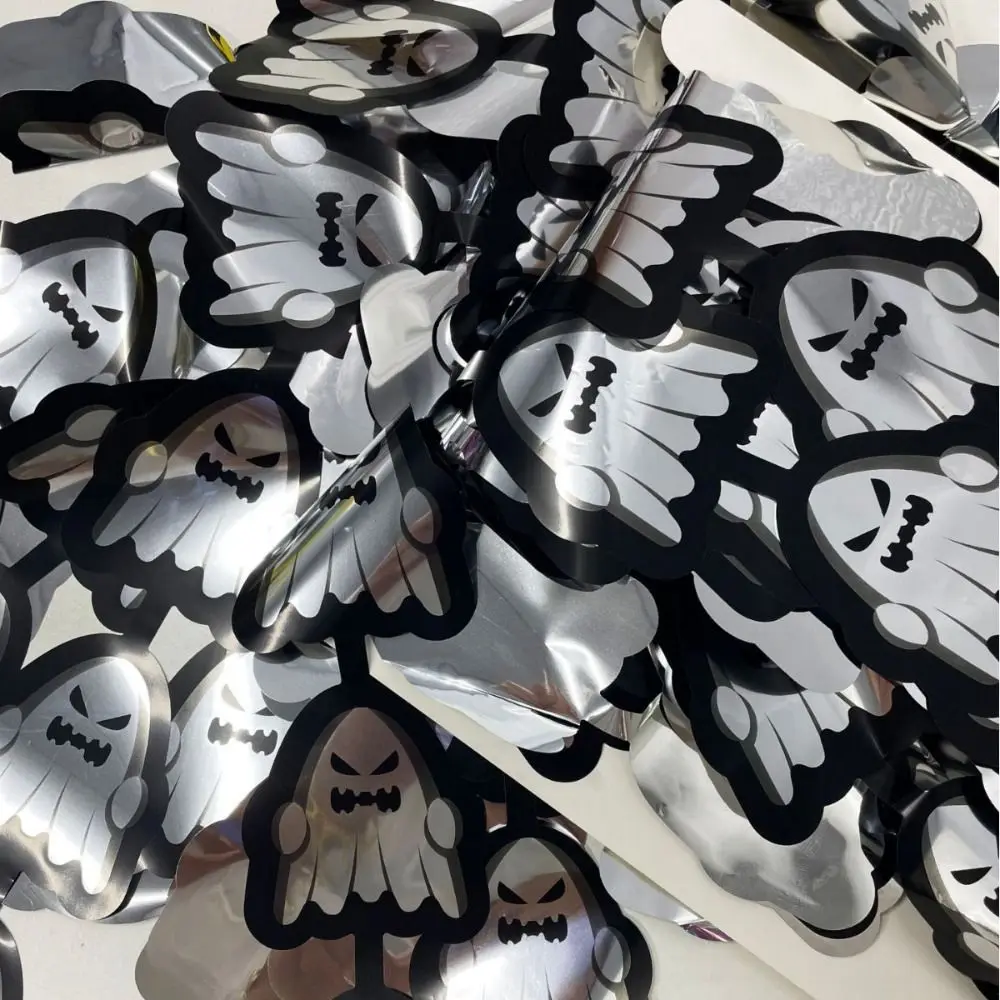 

2Pcs 1X2M Halloween Ghost Rain Curtains Sparkling Creativity Wall Hanging Ghost Pendants Cartoon Cuttable Door Hanging Decor