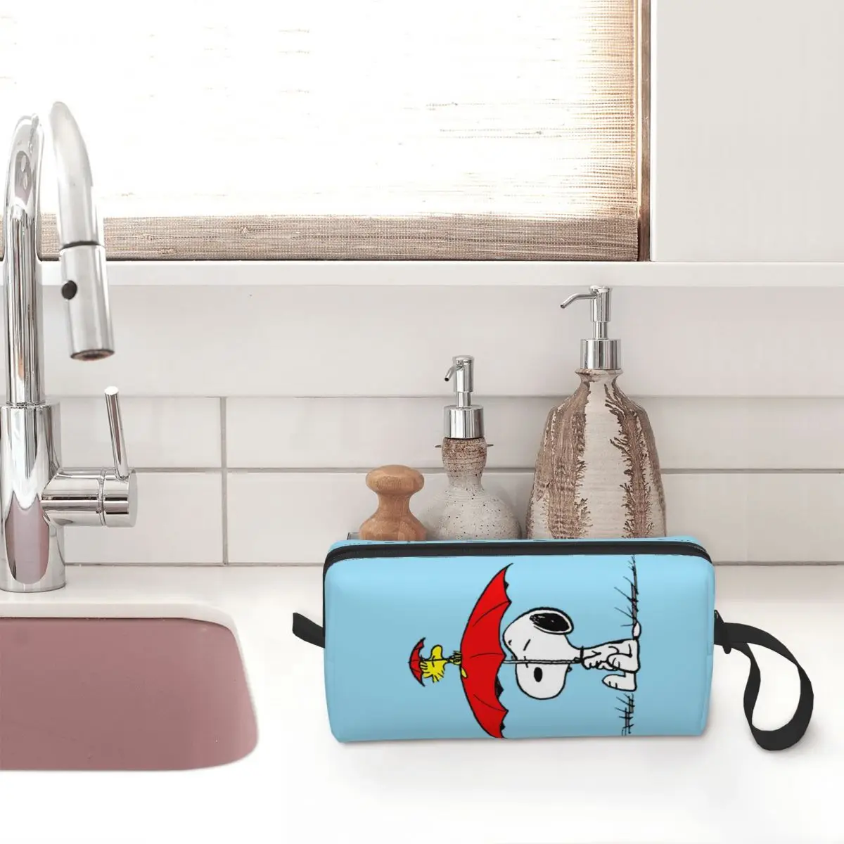 Custom Travel Snoopys Dog Umbrella borsa da toilette Kawaii Cosmetic Makeup Organizer per le donne Beauty Storage Dopp Kit Box