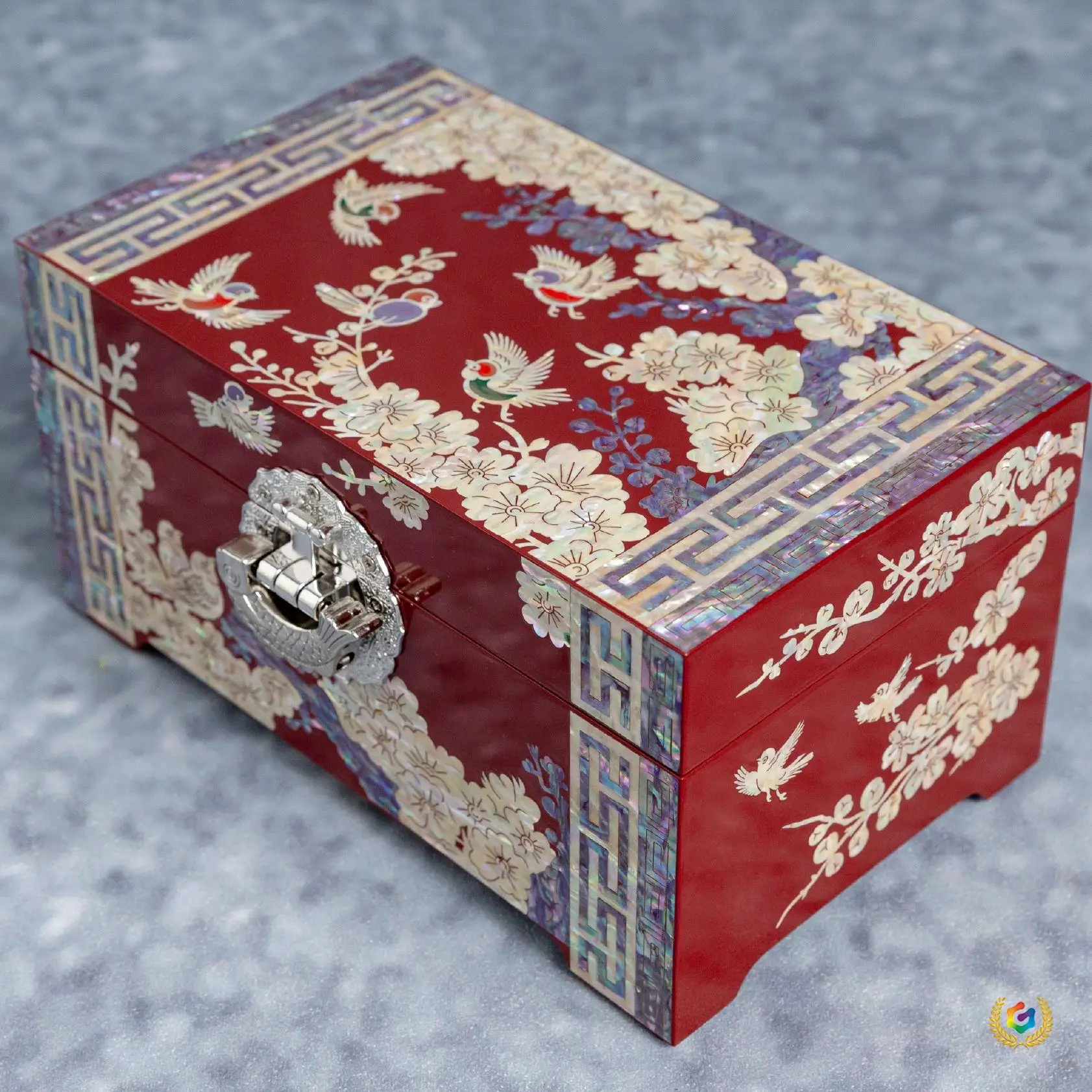 Dian Lacquer Jewelry Box Wedding Gift Wooden Ear Jewelry Necklace Storage Box Chinese Jewelry with Lock