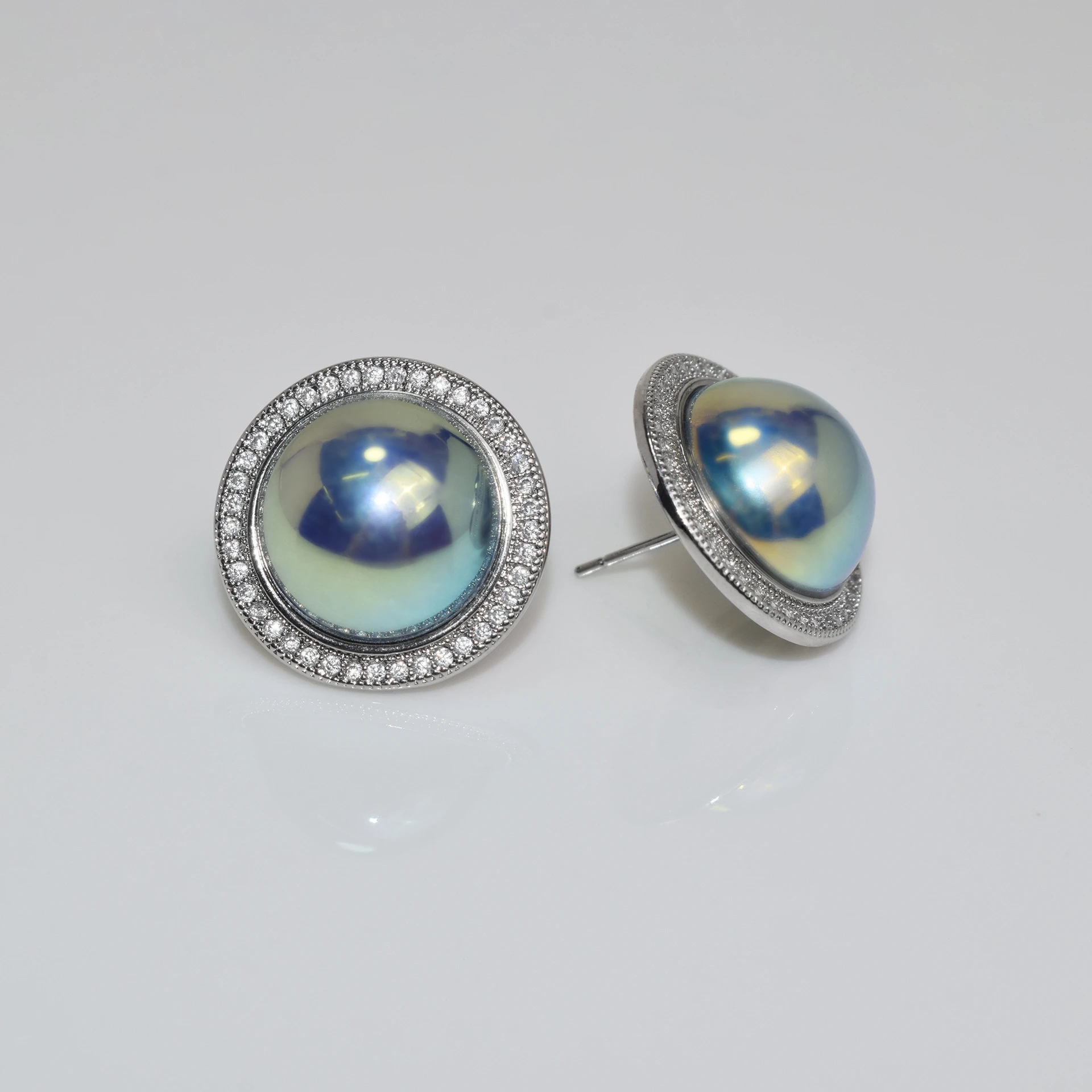 Elegant Women's Huge 20-21mm South Sea Water Mabe Pearl Aurora Colorful Starry Sky Blue 925S Earnail Earrings Premium