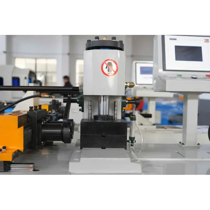 Hydraulic Manual Tube Flaring Machine, Hand‑operated Device for Steel Pipe End Flaring Processing in Pipeline Installation Works