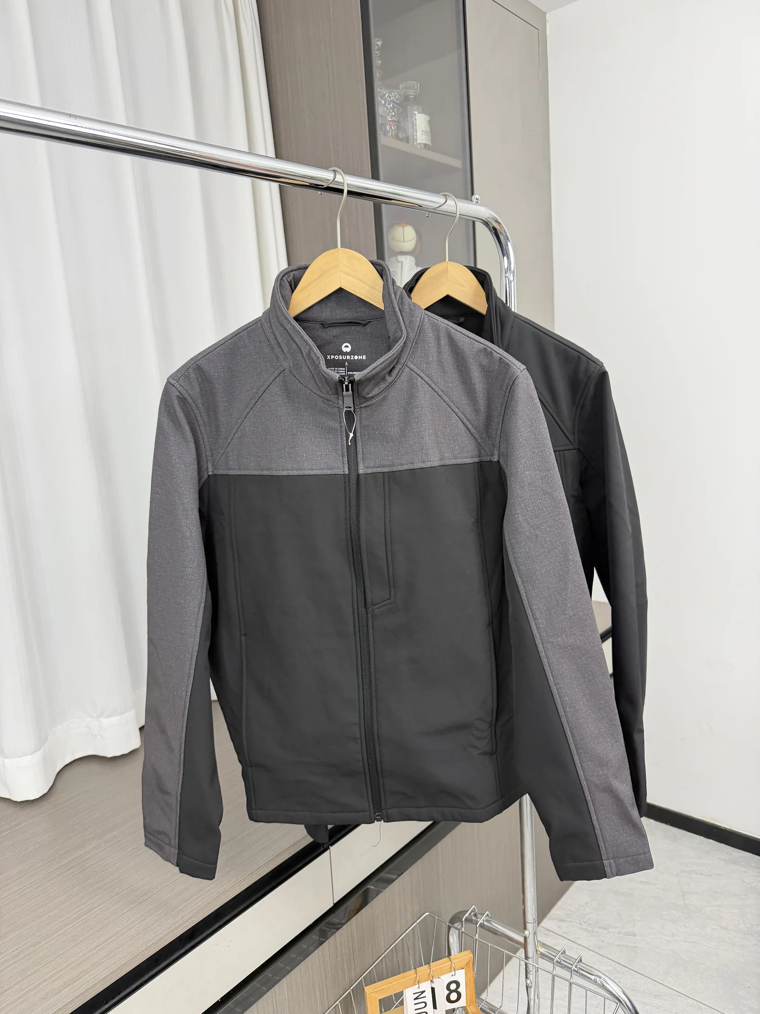 

High-End Outdoor Men's Fce-Lined Stand Collar Soft ell Jaet Waterproof Durable Faionable Urban Sle Autumn Winter Coat