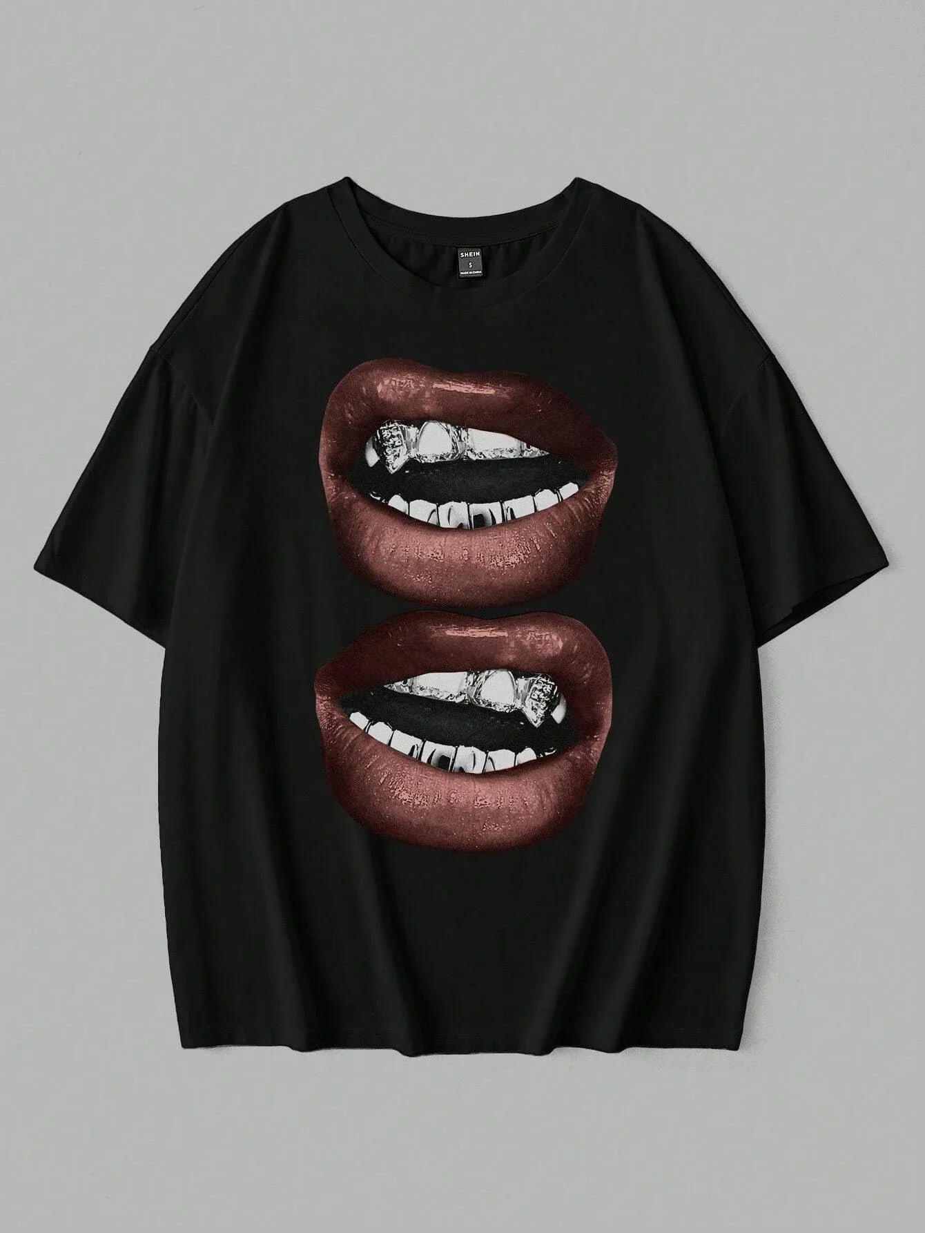 T-shirt oversize con motivo a farfalla 2025 T-shirt da donna nera girocollo manica corta casual ampia e comoda