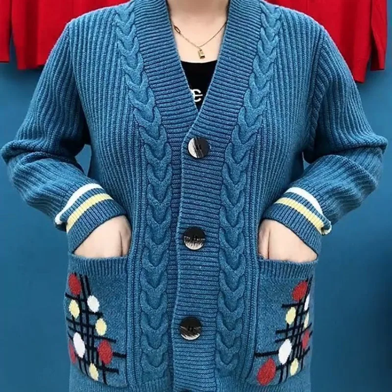 

Middle Aged Elderly Women Clothing Autumn Single Breasted Knitted Cardigan Long Sleeve Loose Pockets Sweater Coat JJ829