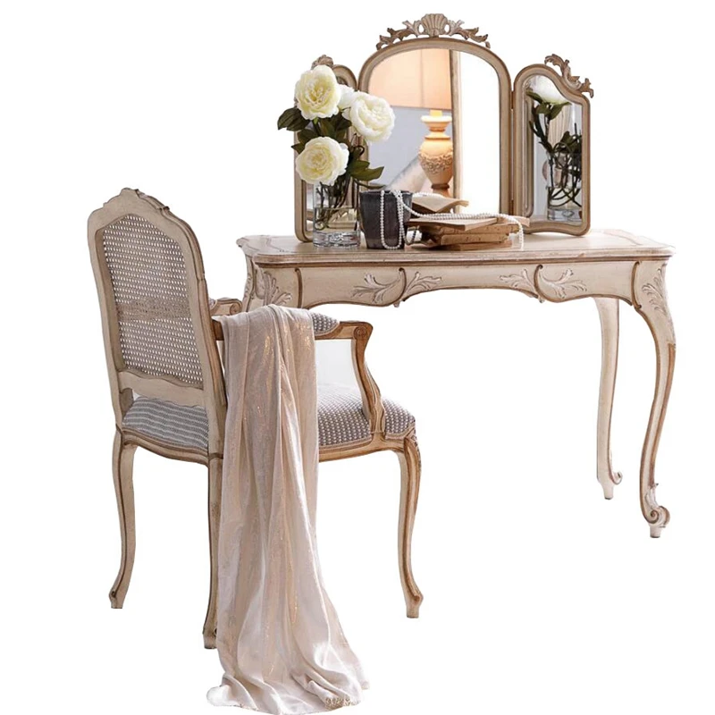 

Французский комод в стиле ретро, американский антикварный старый массив дерева с зеркалом, плетеный стул из ротанга, комбинация стульев