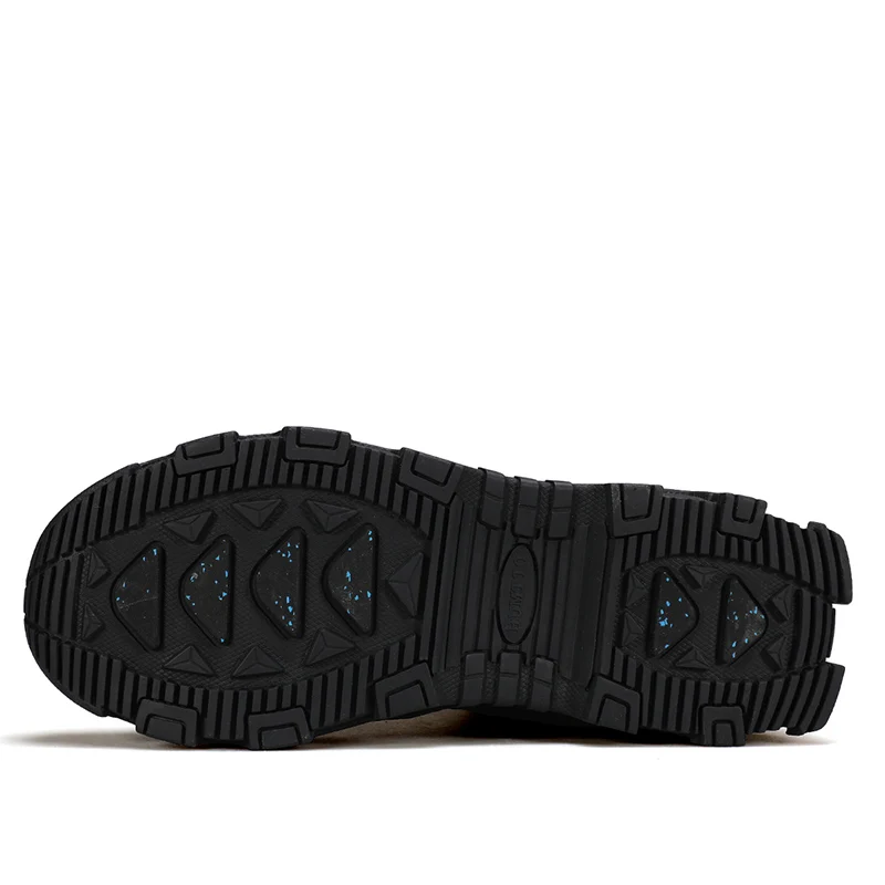 Рисунок 3 - Зимние женские кроссовки HUMTTO