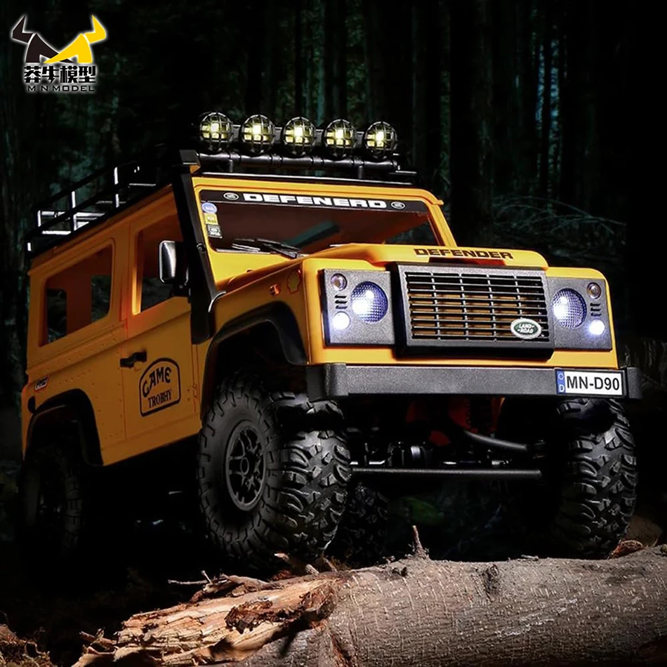 MN MODEL 1:12 4WD RC Off-road Auto Waden Truck Rock Crawler All Terrain Klimmen Voertuig Collectie Model Outdoor speelgoed voor Volwassen