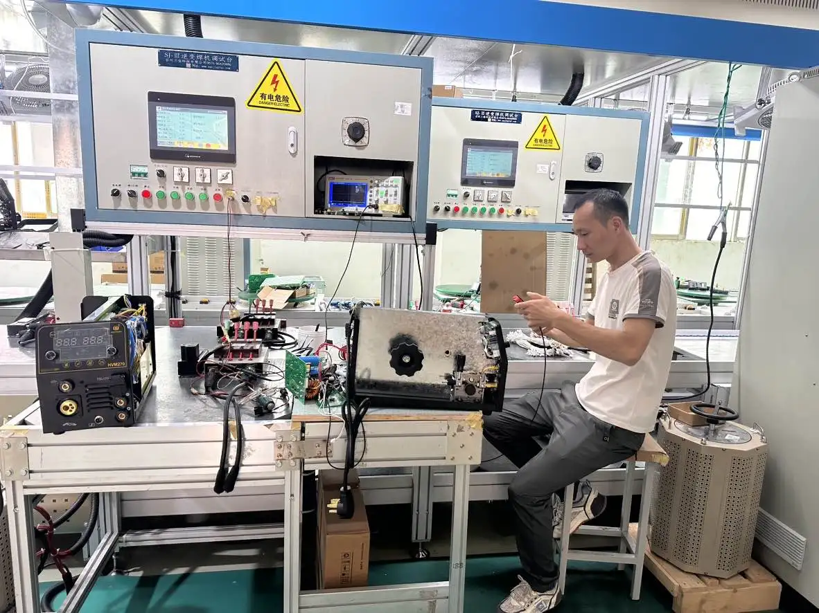 CHKJ-2025NEWHITBOX 6 In1 Multi Function Laser 1kg/5kg 1.0mm Aluminum MIG Laser Welding Machine