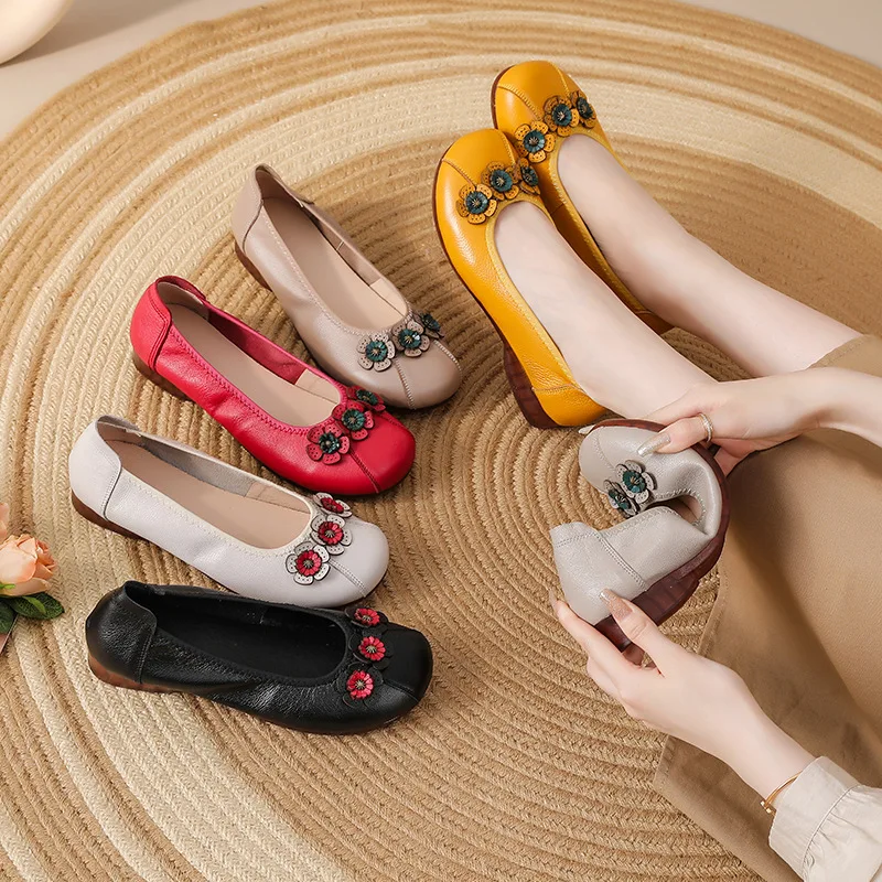 

Floral Real Leather Women's Flats Soft Vintage Driving Moccasins Shallow Mouth Flat Heel Loafers Ladies Casual Footwear