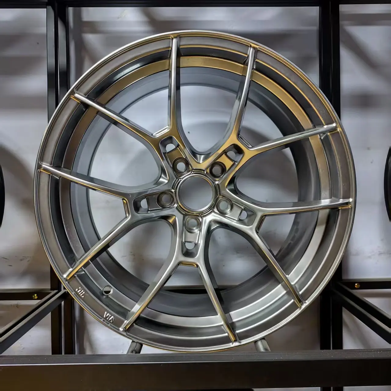 Cerchi in lega che forma il flusso da 16 17 18 19 pollici Ruote per auto da passeggeri durevoli ed eleganti di alta qualità