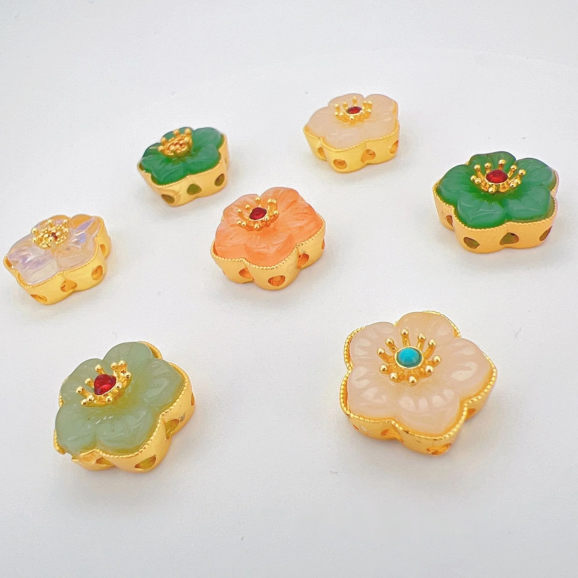 7pcs Copper Gold Plated Jewelry Making White Jade Flower Spacer Beads Handmade Beaded DIY Bracelet Necklace Accessorie Materials