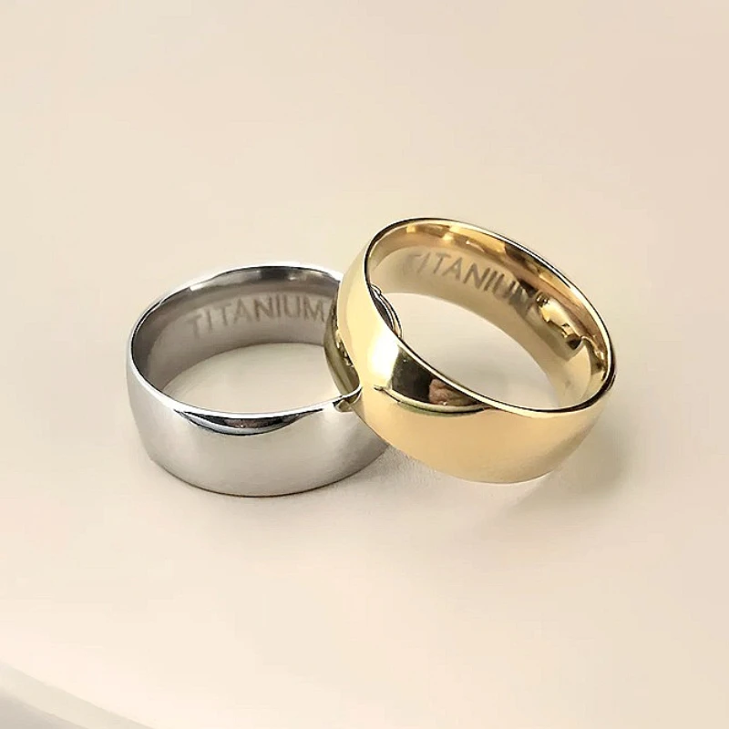 

European and American Minimalist Smooth Titanium Steel Round Zircon Ring for Women Couple Fashion Jewelry Wearable for Party