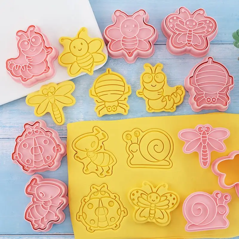 8pcs Cute Insect Cookie Moulds Cartoon Animals Bee Butterfly Ladybug Fondant Stencil Stamp Embosser Kitchen Cake Baking Molds