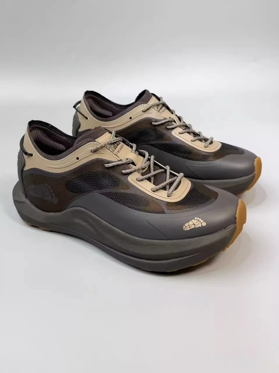 

2025 Winter New Arrivals Hot Sale Outdoor Marathon Running Shoes Track Running Shoes Sprint Shoes Casual Shoes Excellent