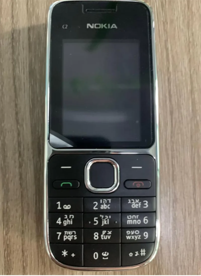 Nokia C2 C2-01 GSM โทรศัพท์มือถือแป้นพิมพ์ภาษาอังกฤษและฮีบรูรองรับโลโก้บนปุ่มปลดล็อกโทรศัพท์มือถือใช้โทรศัพท์