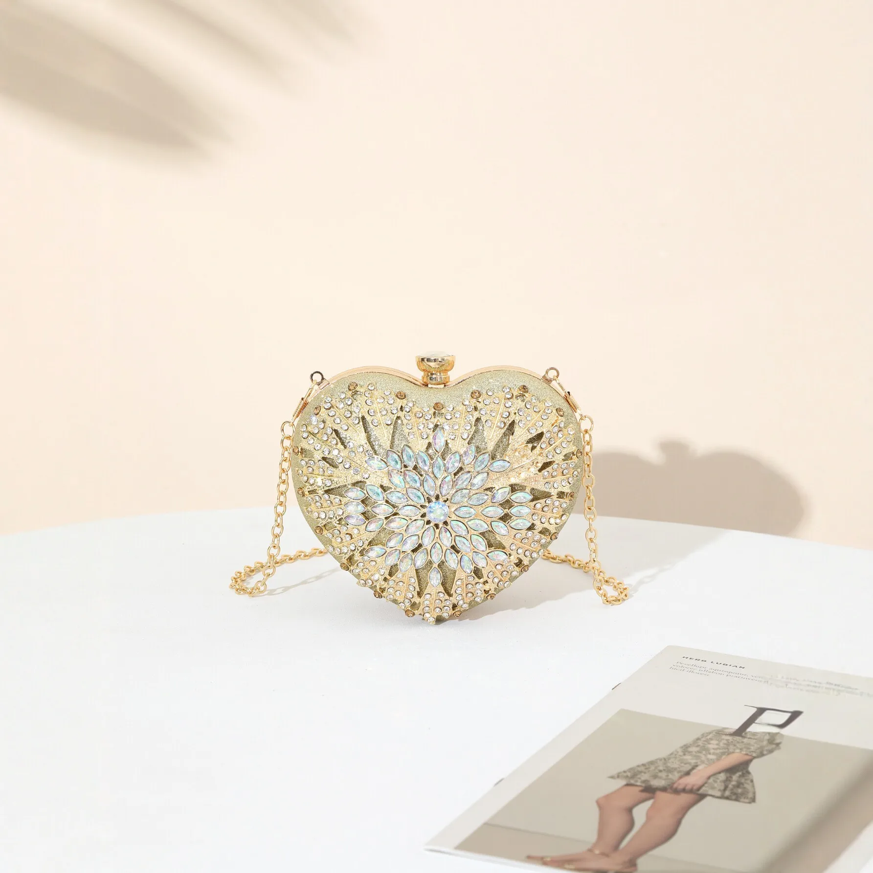 diamond-encrusted dinner women's chain clutch light luxury crystal wedding party  fashion and high-end small bag