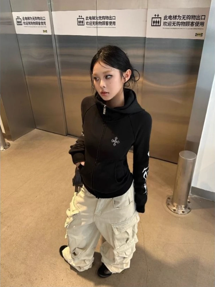 

Американская винтажная верхняя одежда на молнии с принтом и длинным рукавом, однотонная модная карманная субкультура с крестообразным капюшоном, женская осень 2023 г.