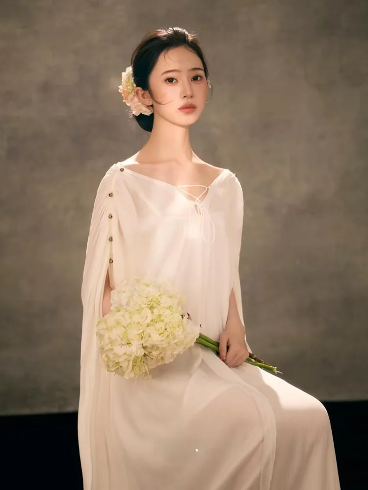 

2026 New White Moonlight Soft Gauze Photography Studio Theme Artistic Clothing for Young Women Gentle Scenery Girl Photoshoot