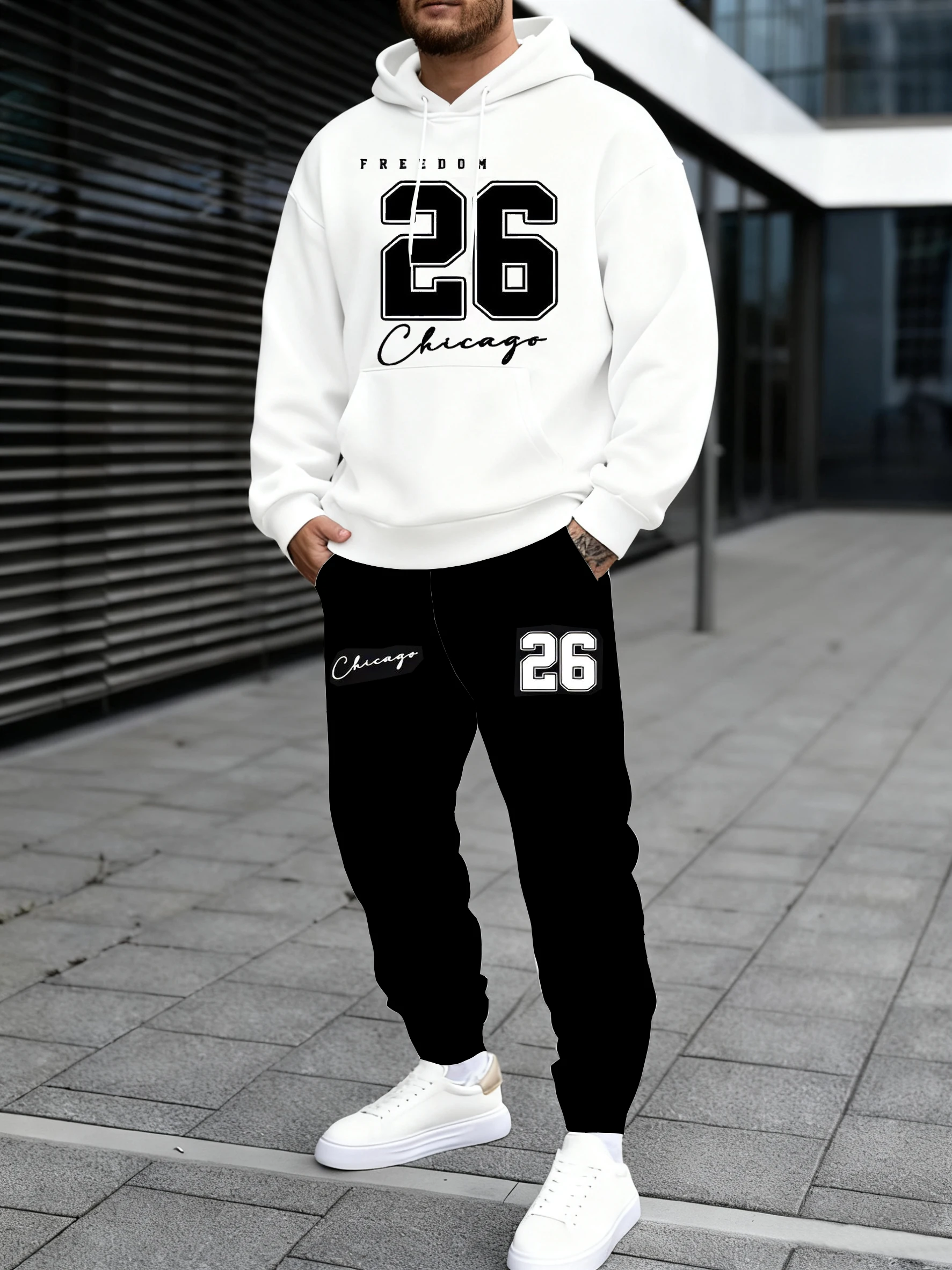

A men's hooded sweatshirt paired with sweatpants printed with the Chicago letter 26 exudes a versatile street style