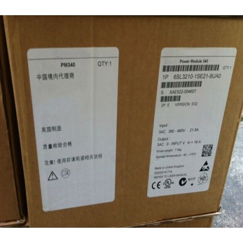 

NEW 6SL3210-1SE21-8UA0 3AC 380-480V, 50/60Hz Output: 3AC 18A (7.5kW) Structure 6SL3 210-1SE21-8UA0