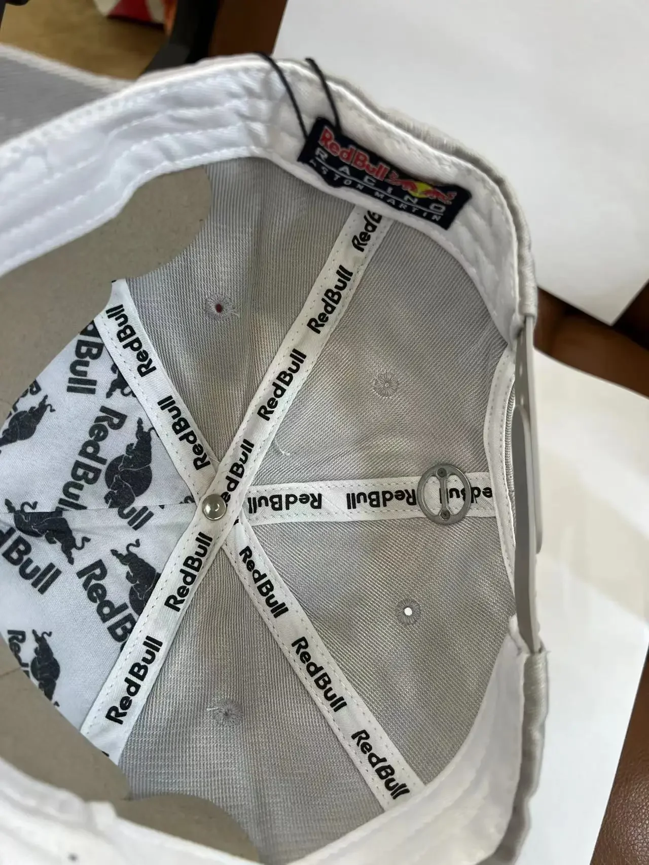 Высококачественная гоночная бейсболка Red Bull для защиты от солнца на открытом воздухе и модного сочетания