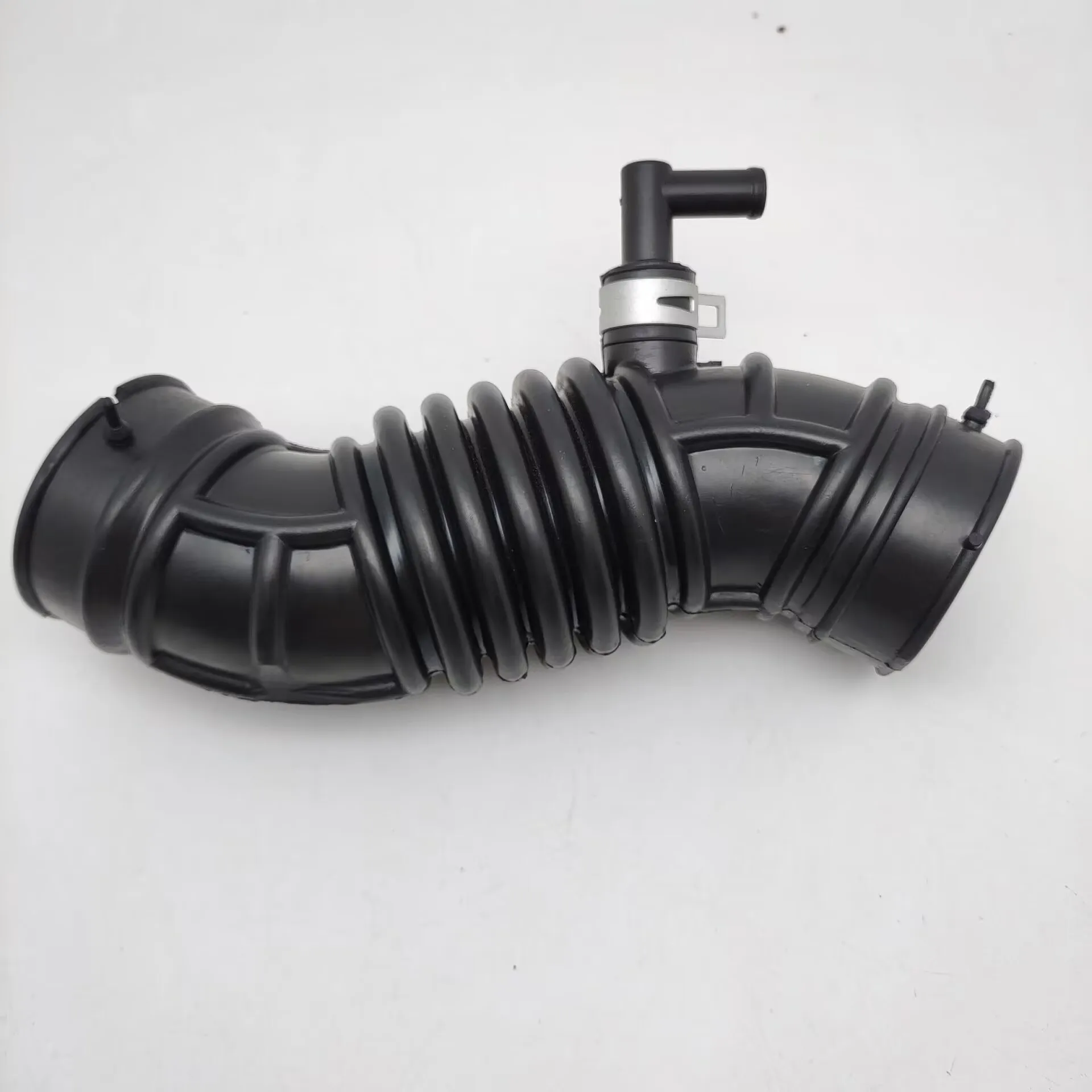 Air Intake Hose 16578-BC20C for Nissan Micra K12 CK12E Note E11E NV200 M20 HR16DE 1.6L Engine Air Filter to Turbo Charger Pipe