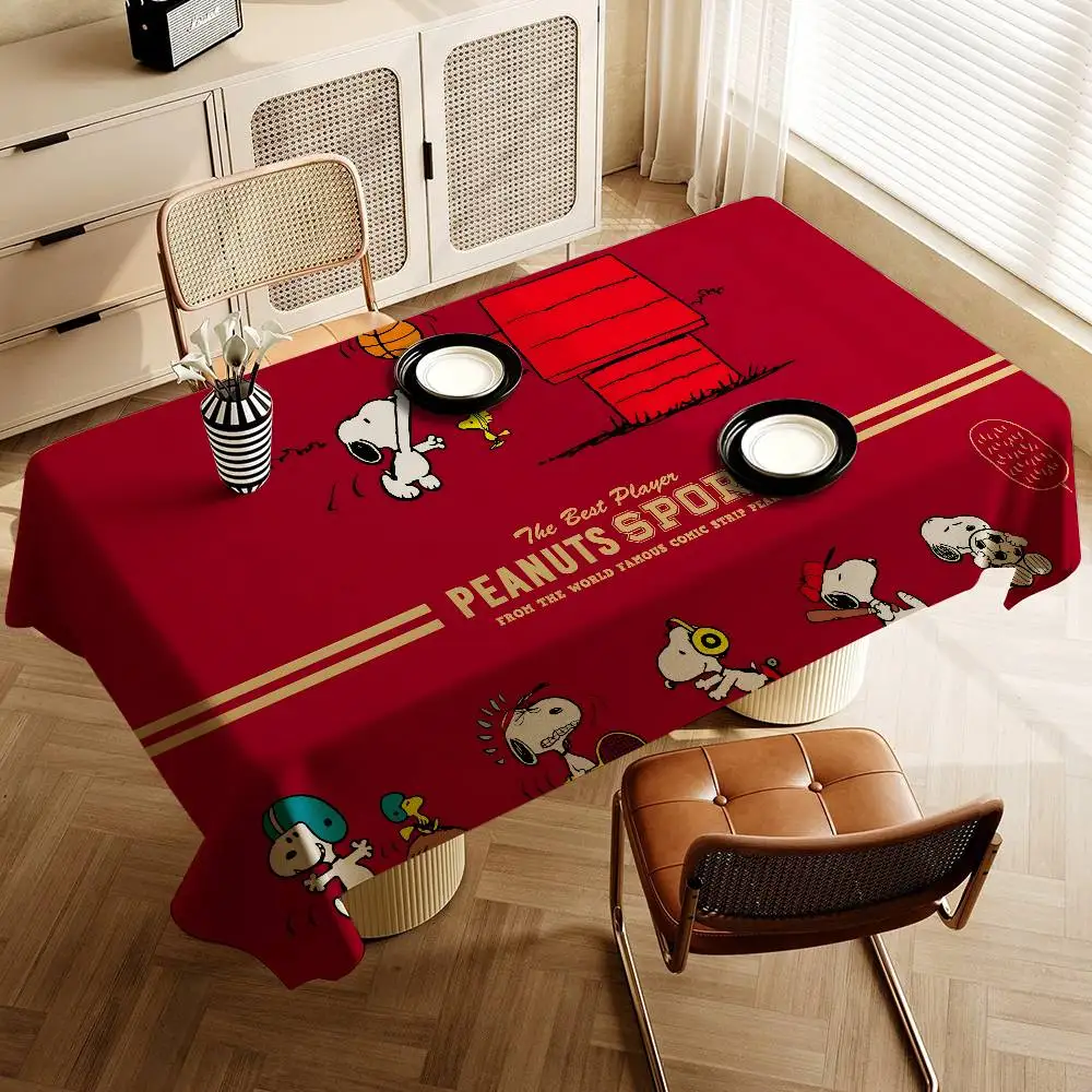 Cartoon Snoopy Table Stain Resistant Decorative Washable Polyester Tablecloths For Dining Table Parties And Wedding