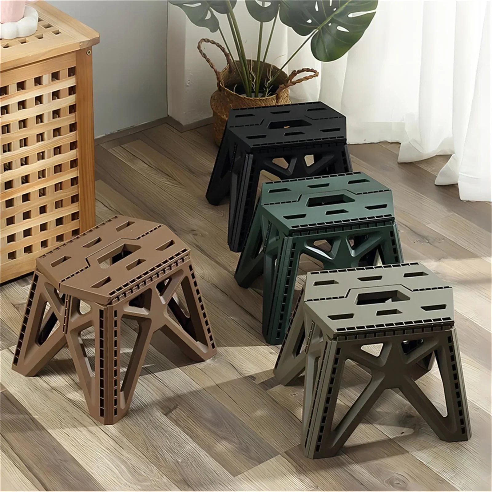 Outdoor Portable Folding Stool High Load-bearing Handle Design Durable Mini Chair Fishing Stool Square Stool Maza Camping