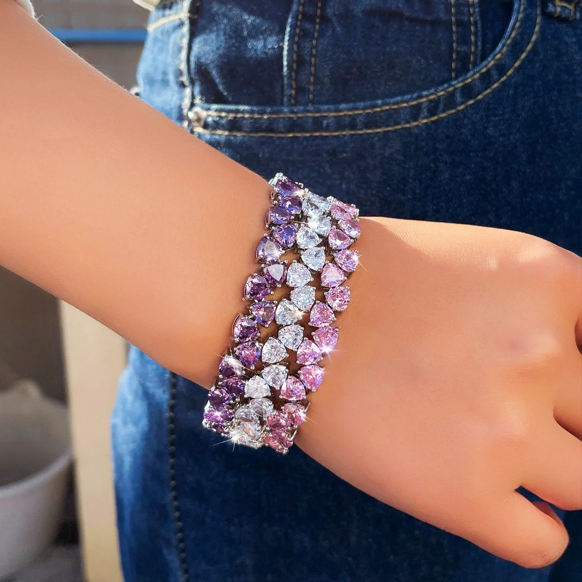 Pera Classic Pulseras de Cadena de Tenis con Cristales Morados, Blancos y Rosas para Mujer, Joyería de Mano con Forma de Triángulo para Boda, Venta al por Mayor B139