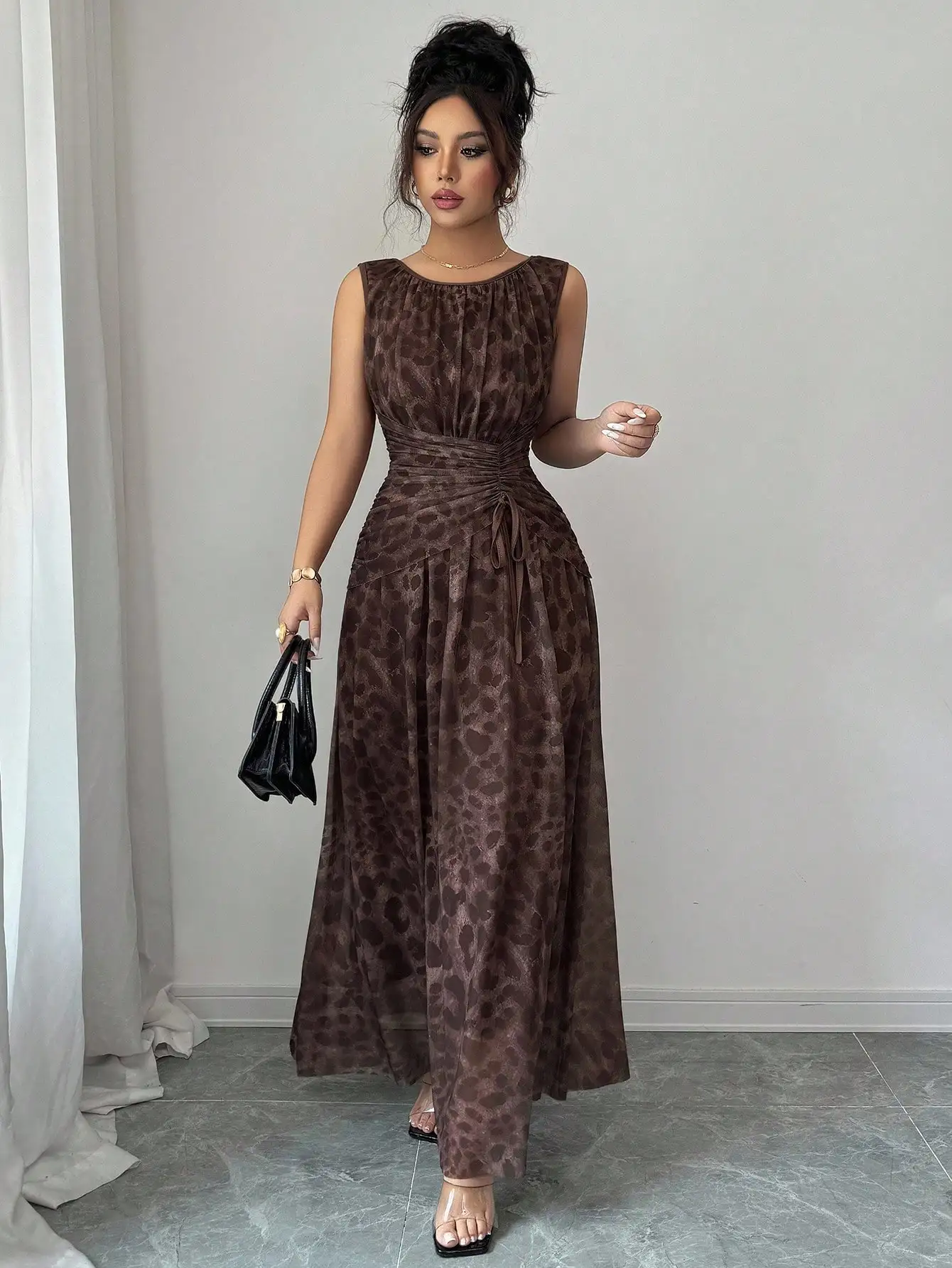 

Women's Leopard Print Sleeveless Maxi Dress with Ruched Waist and Drawstring