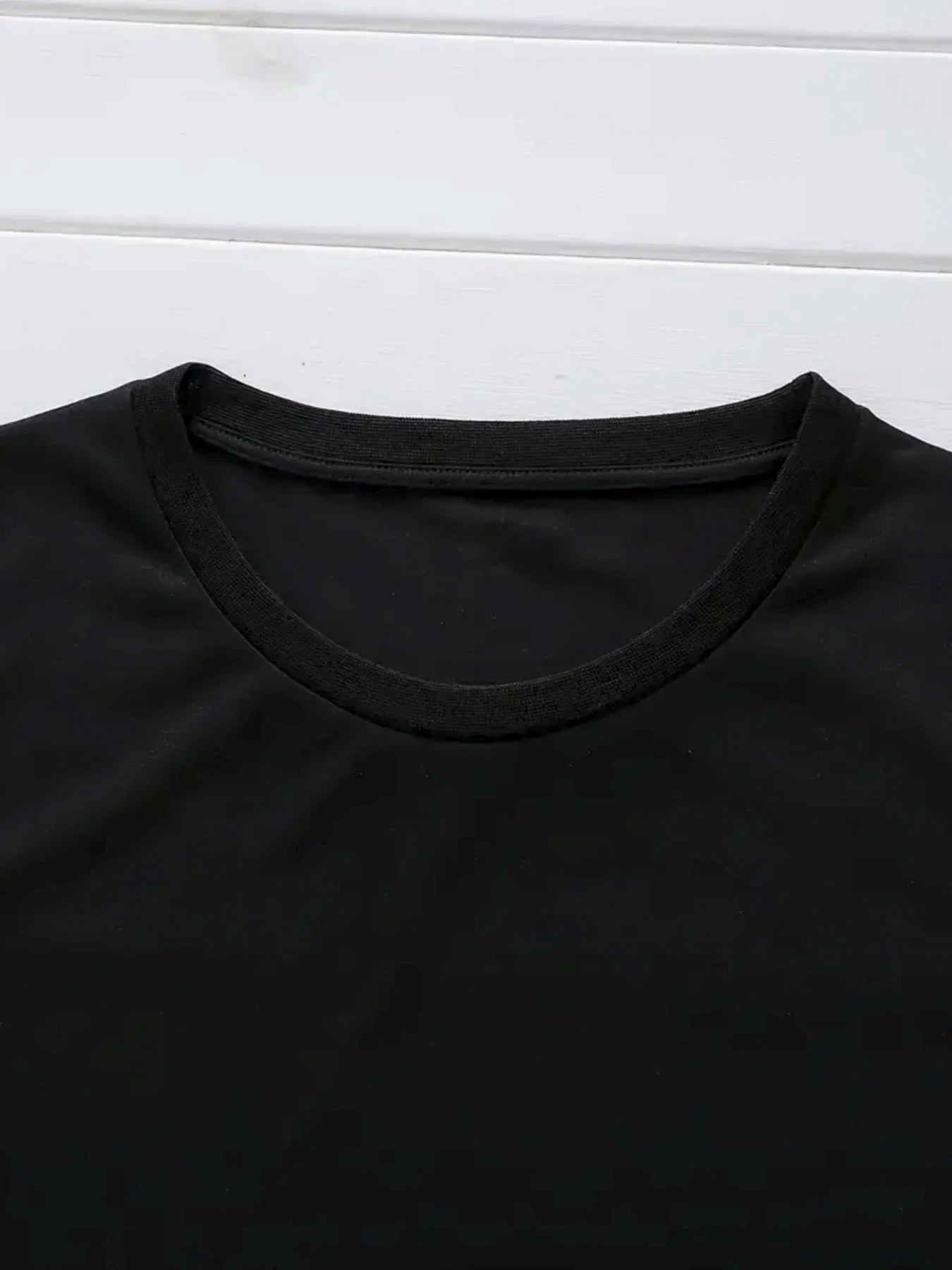 Robe t-shirt décontractée en tricot pour femmes, avec lettres MILANO imprimées, col rond, manches courtes, haut à la mode, noir avec motif de drapeau coloré