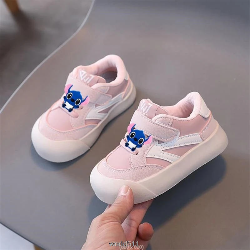 Soft Bottom Running Shoes for Boys Mickey Minnie Baby tennis Shoes Girls New School Student Sports Shoes Children Sneakers